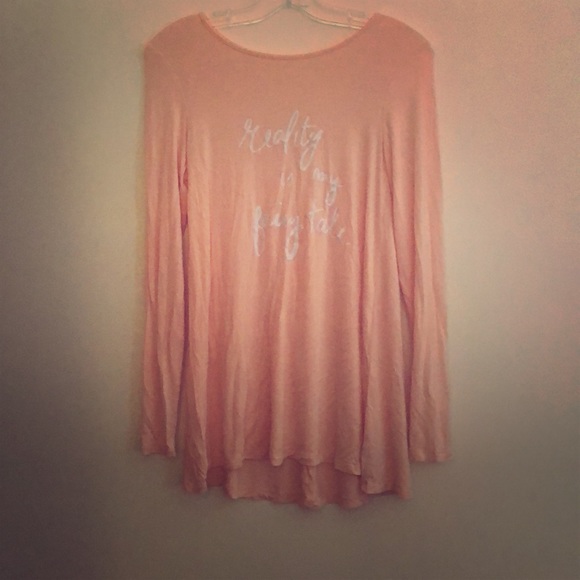 Super comfortable light long sleeve shirt. - Picture 1 of 3